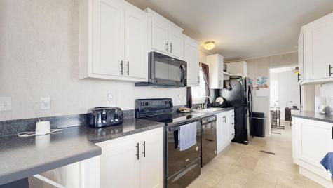 61 Oxbow Drive Lewiston ME 04240