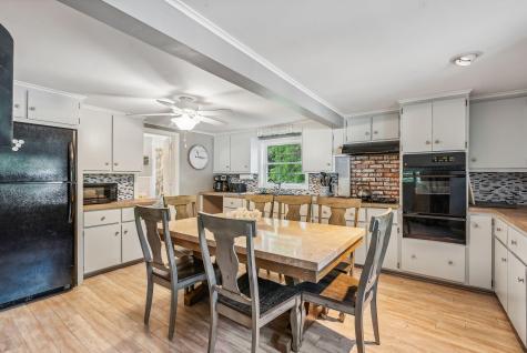 7 Cappys Lane York ME 03909