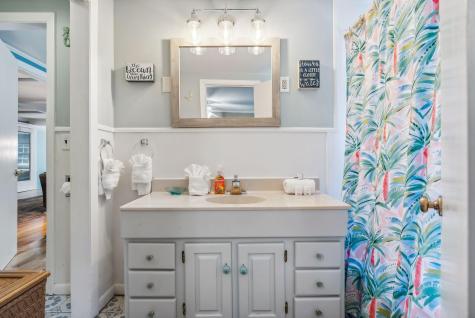 7 Cappys Lane York ME 03909