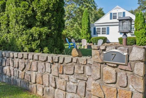 7 Cappys Lane York ME 03909