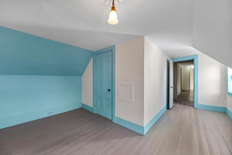 84 Pleasant Street Rockland ME 04841