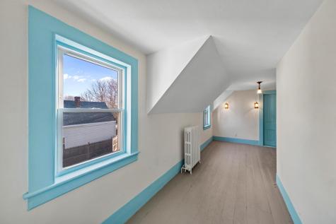 84 Pleasant Street Rockland ME 04841