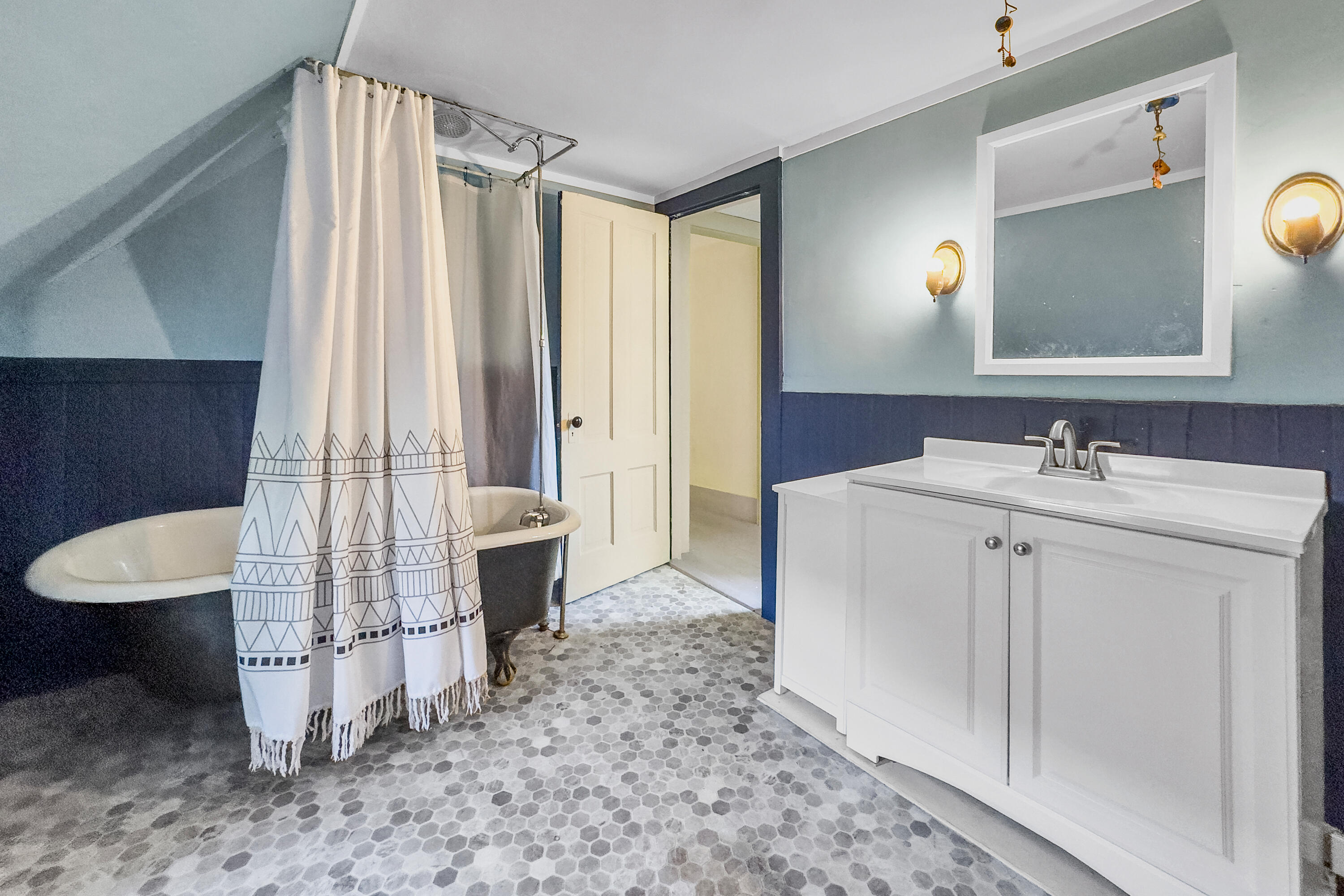 84 Pleasant Street Rockland ME 04841