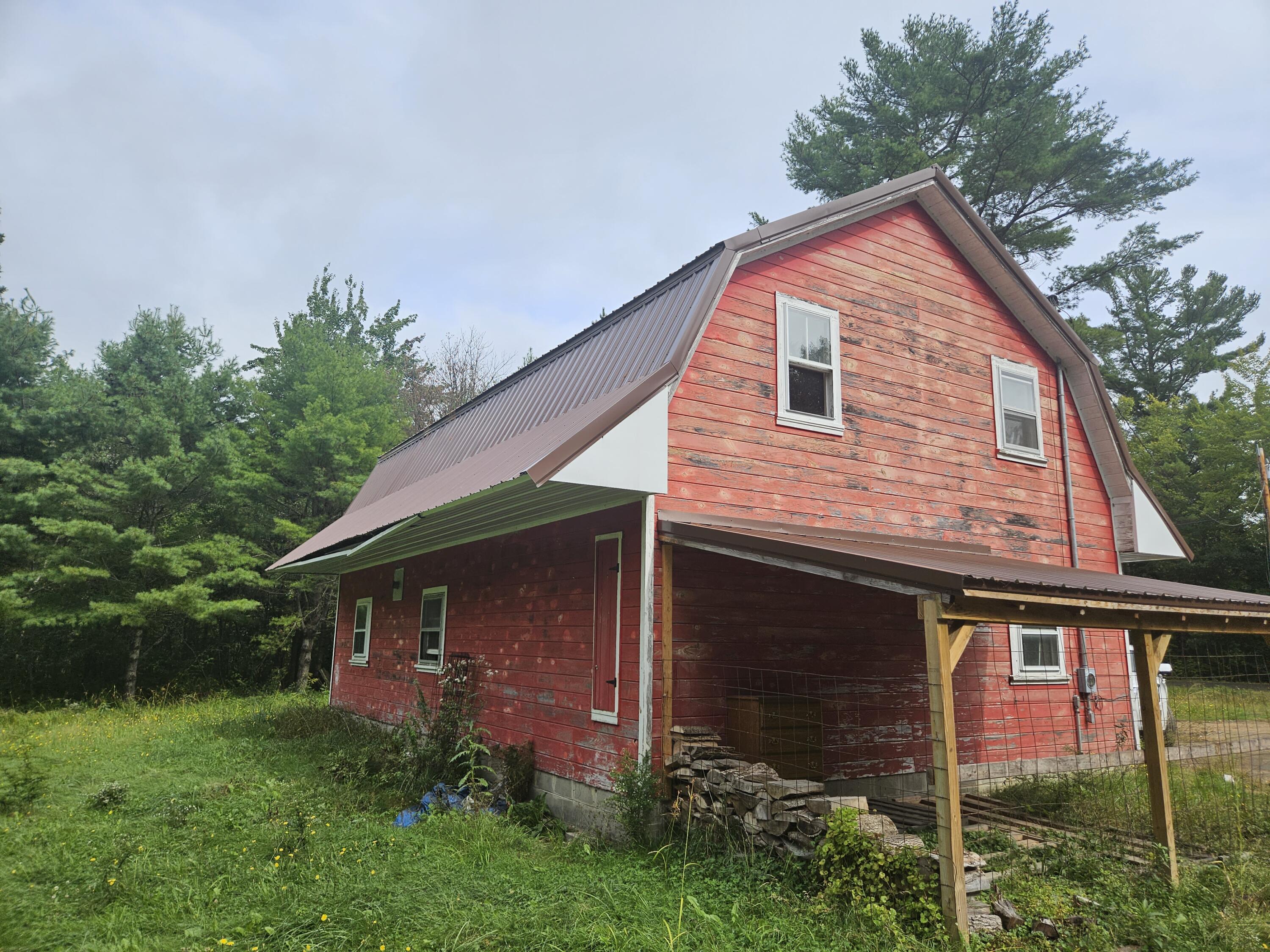 76 Rutland Road Newport ME 04953