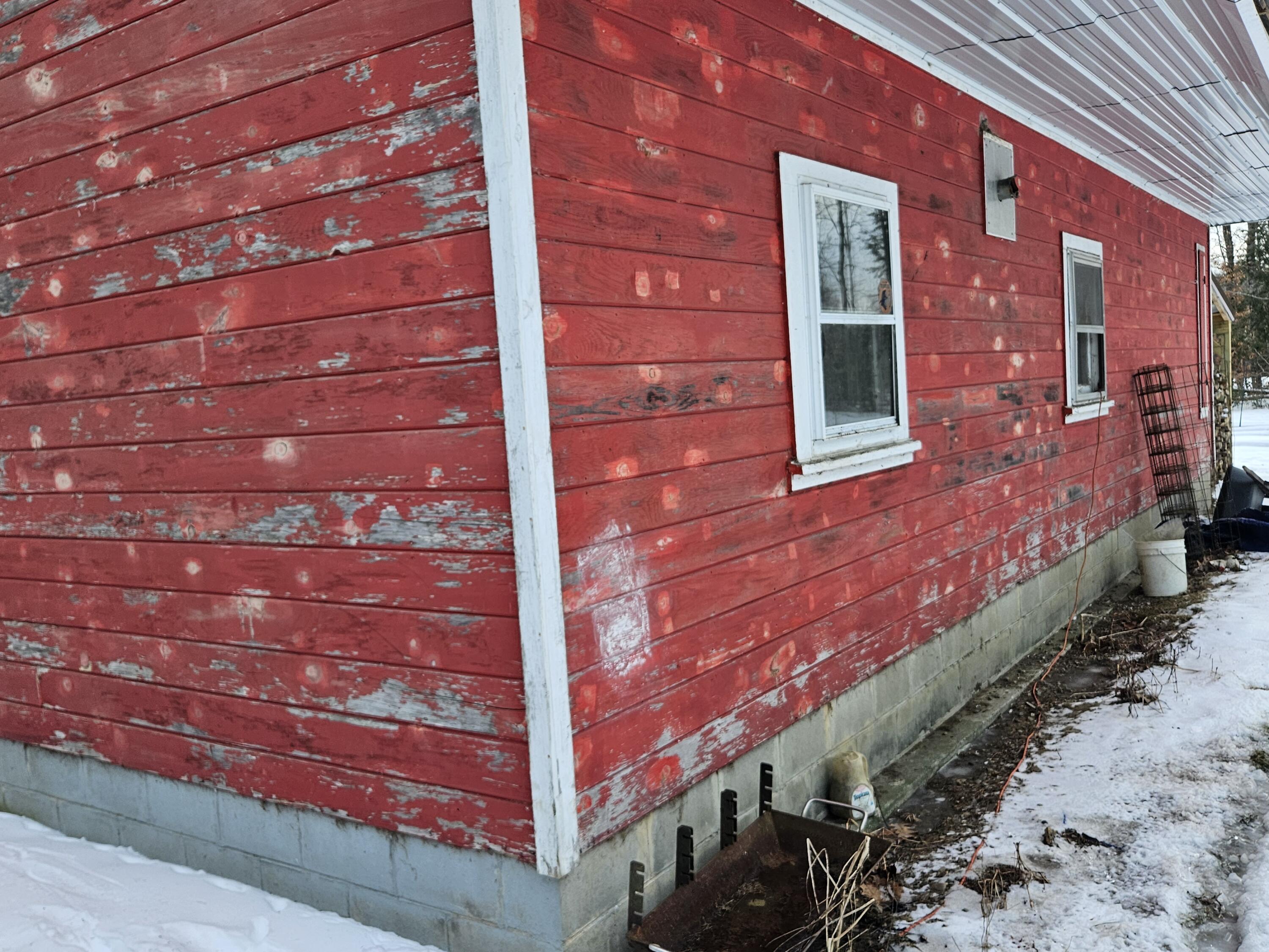 76 Rutland Road Newport ME 04953