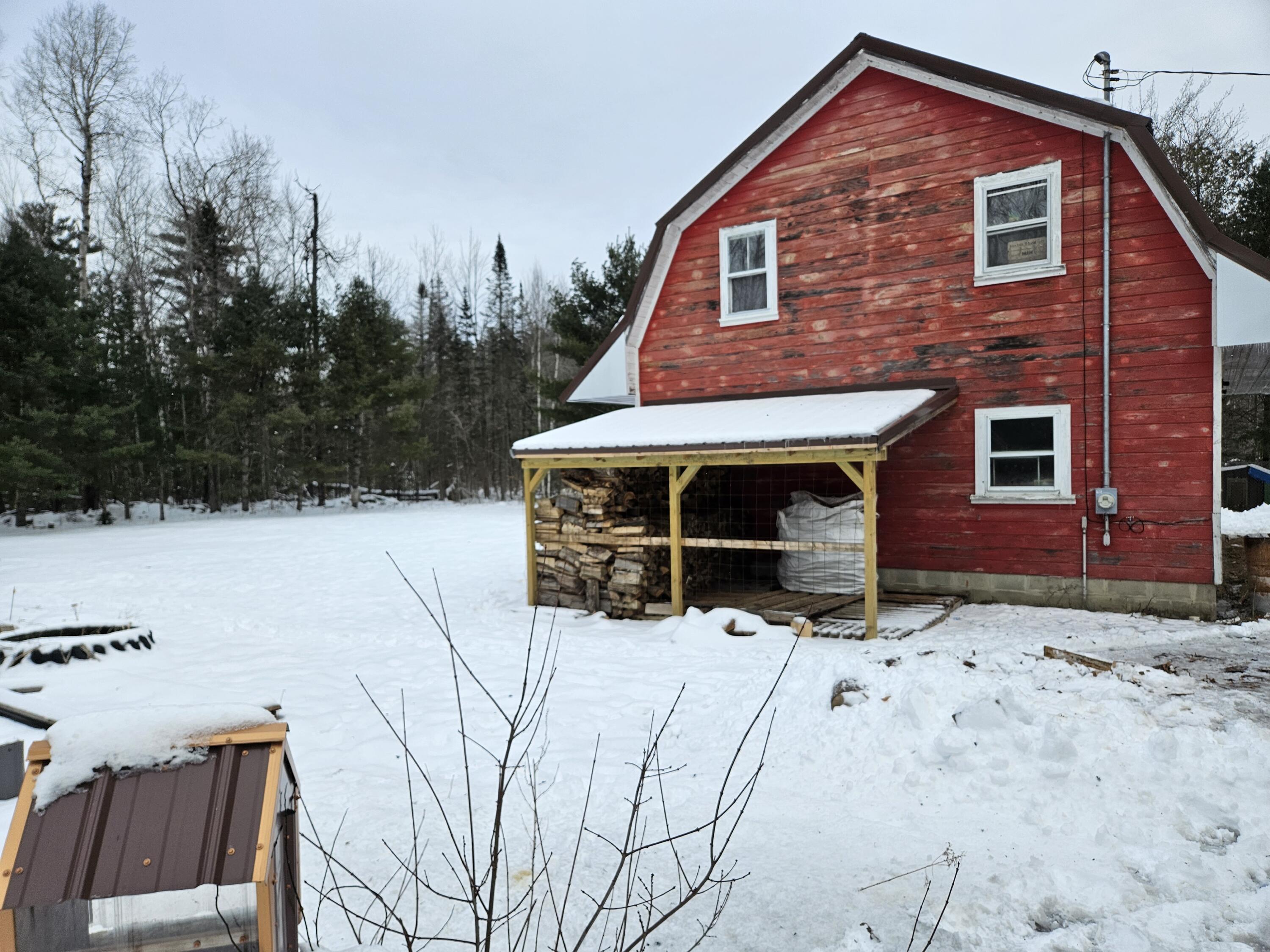 76 Rutland Road Newport ME 04953