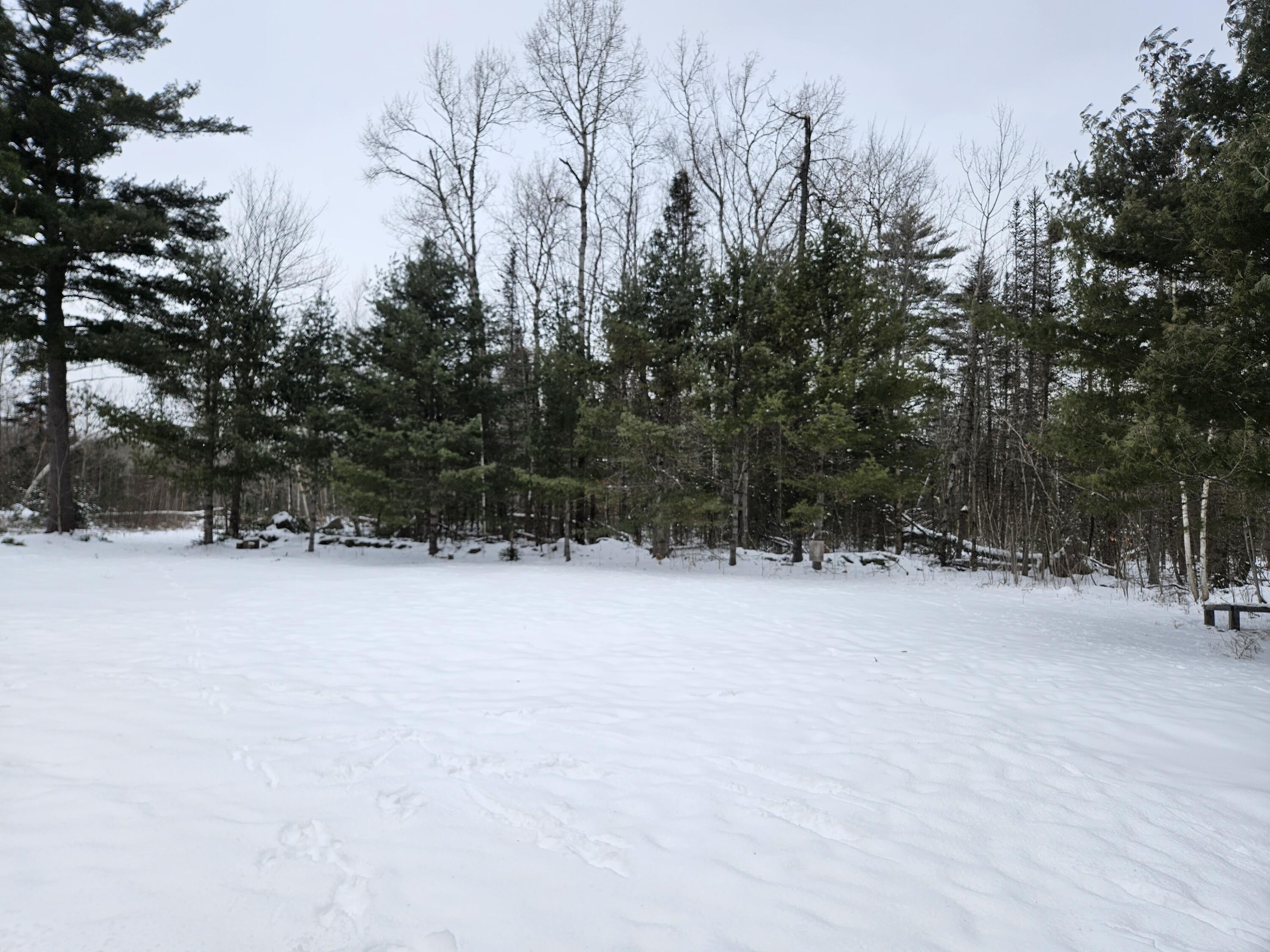 76 Rutland Road Newport ME 04953