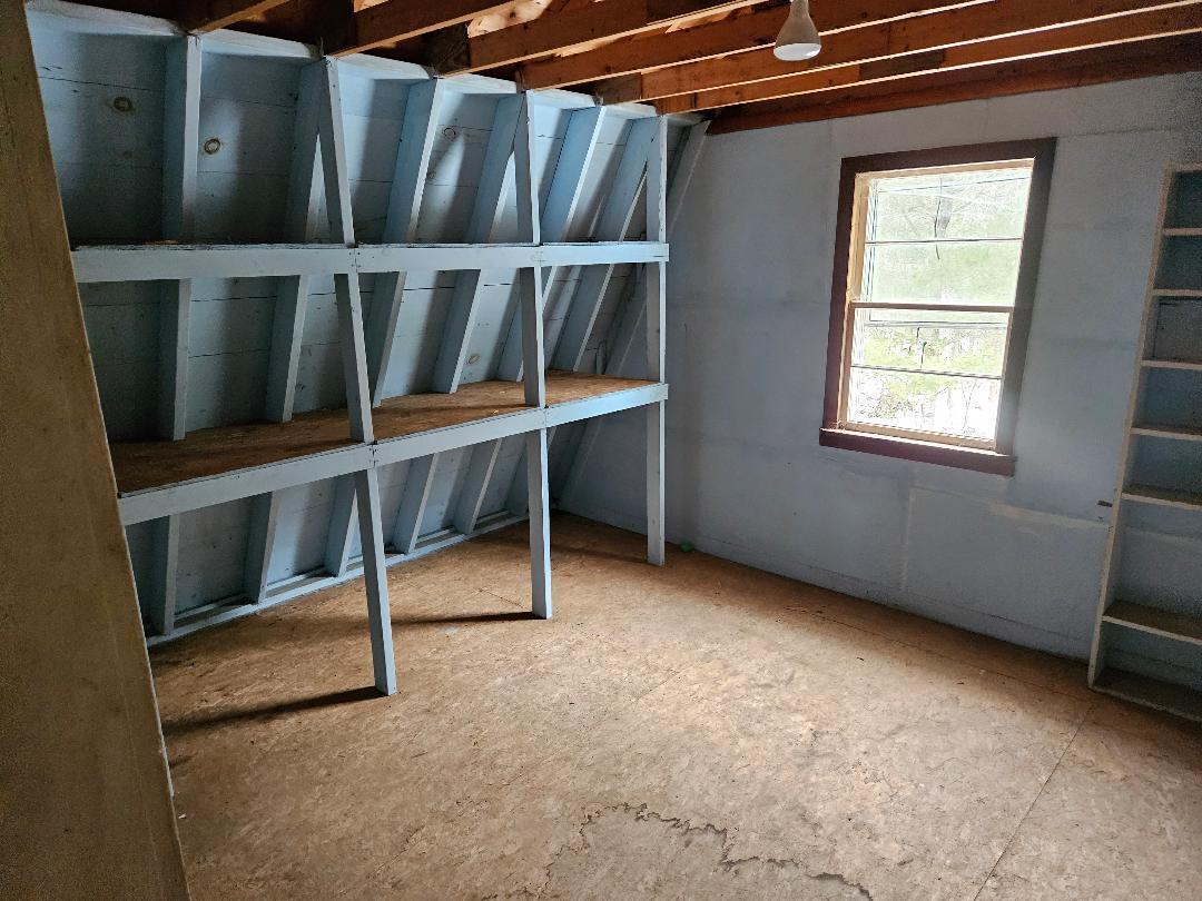 76 Rutland Road Newport ME 04953