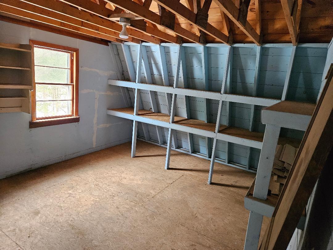 76 Rutland Road Newport ME 04953