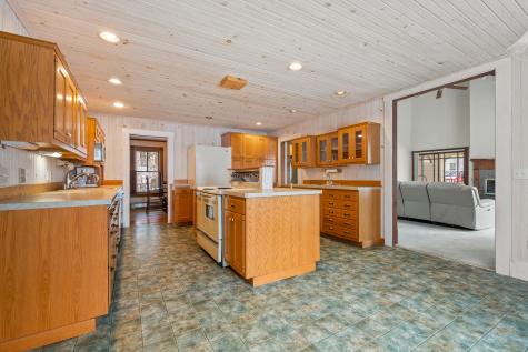 11 High Street Rangeley ME 04970