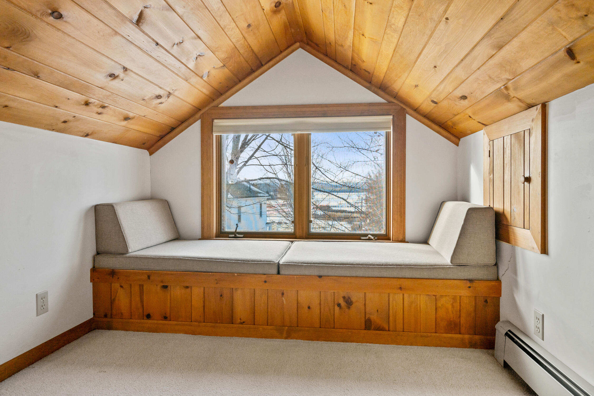 11 High Street Rangeley ME 04970