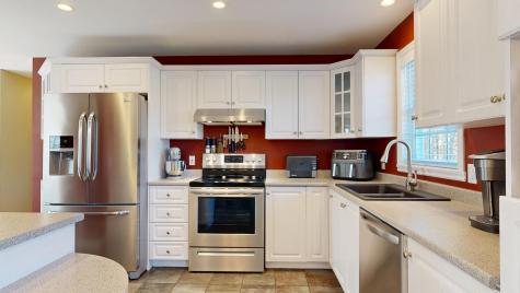 18 Larrabee Road Lewiston ME 04240