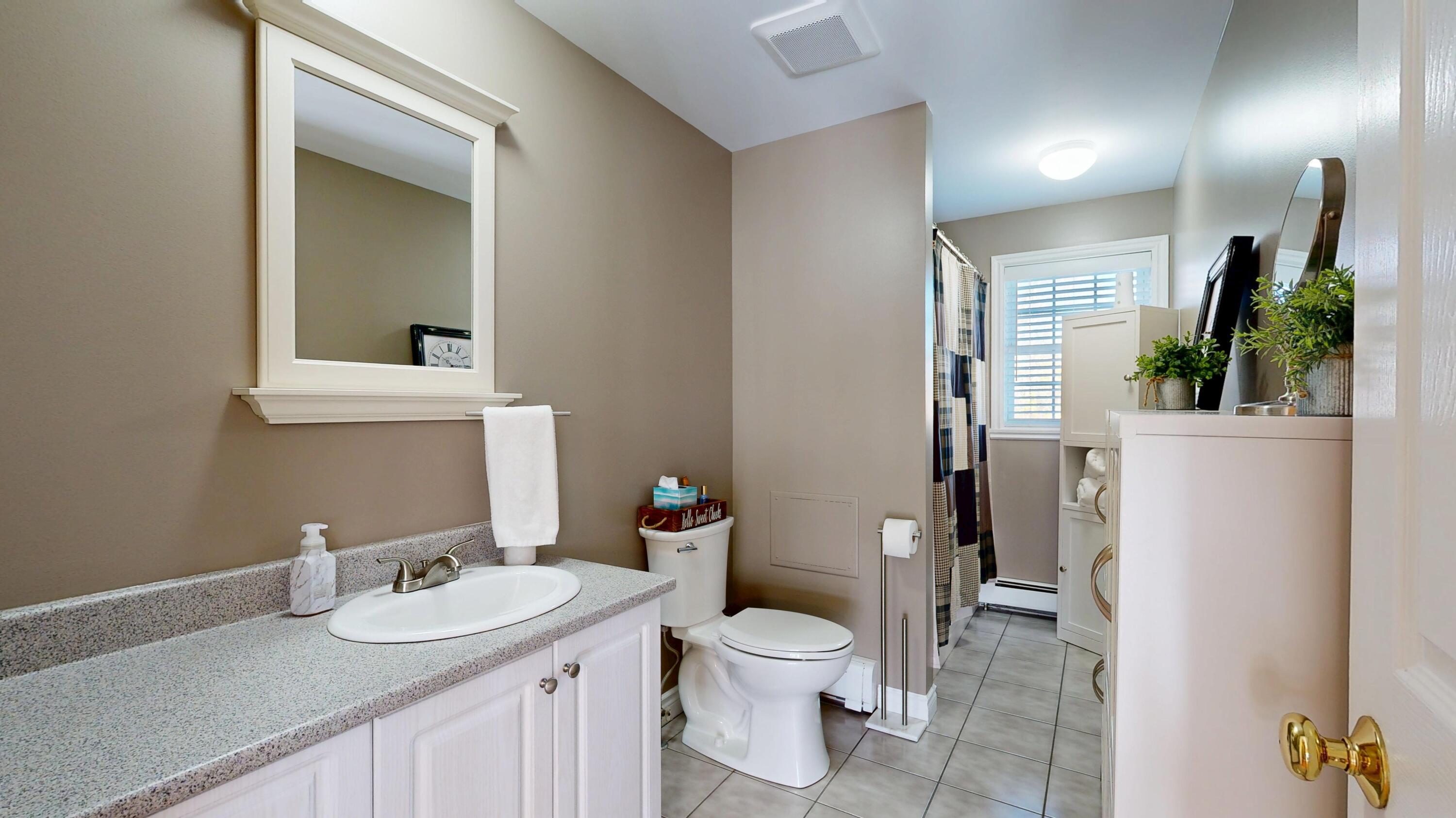 18 Larrabee Road Lewiston ME 04240