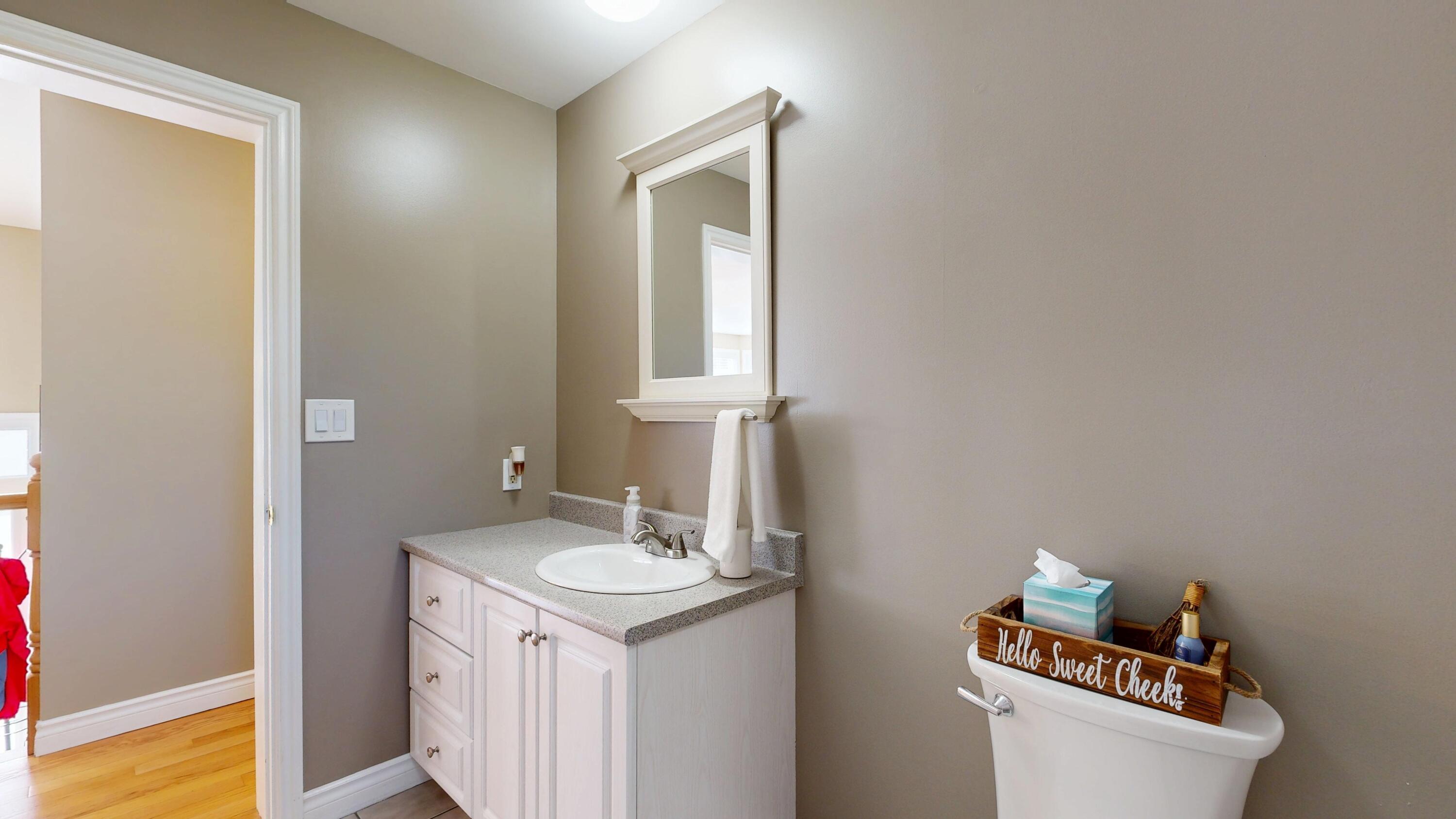 18 Larrabee Road Lewiston ME 04240