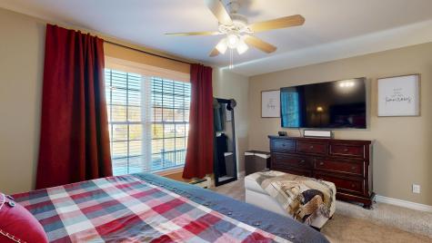 18 Larrabee Road Lewiston ME 04240