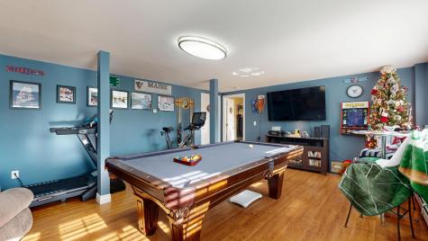 18 Larrabee Road Lewiston ME 04240