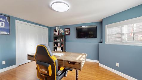 18 Larrabee Road Lewiston ME 04240