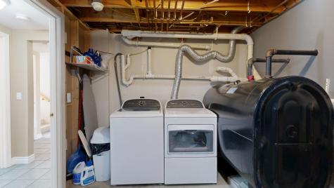 18 Larrabee Road Lewiston ME 04240