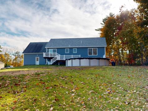 18 Larrabee Road Lewiston ME 04240