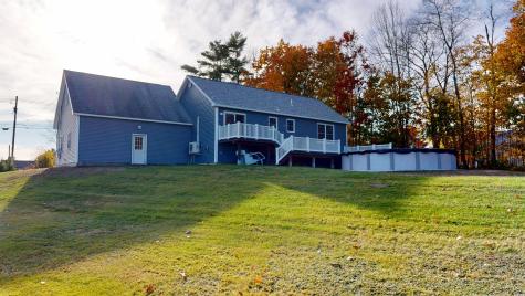 18 Larrabee Road Lewiston ME 04240