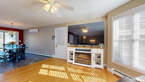 18 Larrabee Road Lewiston ME 04240