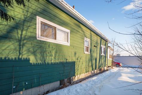 28 Hammond Street Caribou ME 04736
