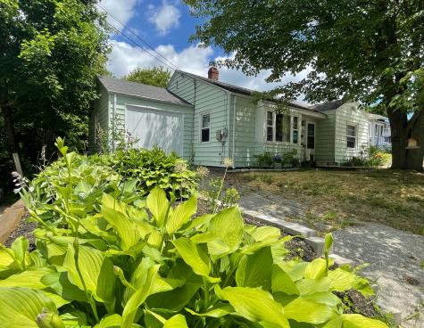 20 Highland Avenue Lewiston ME 04240