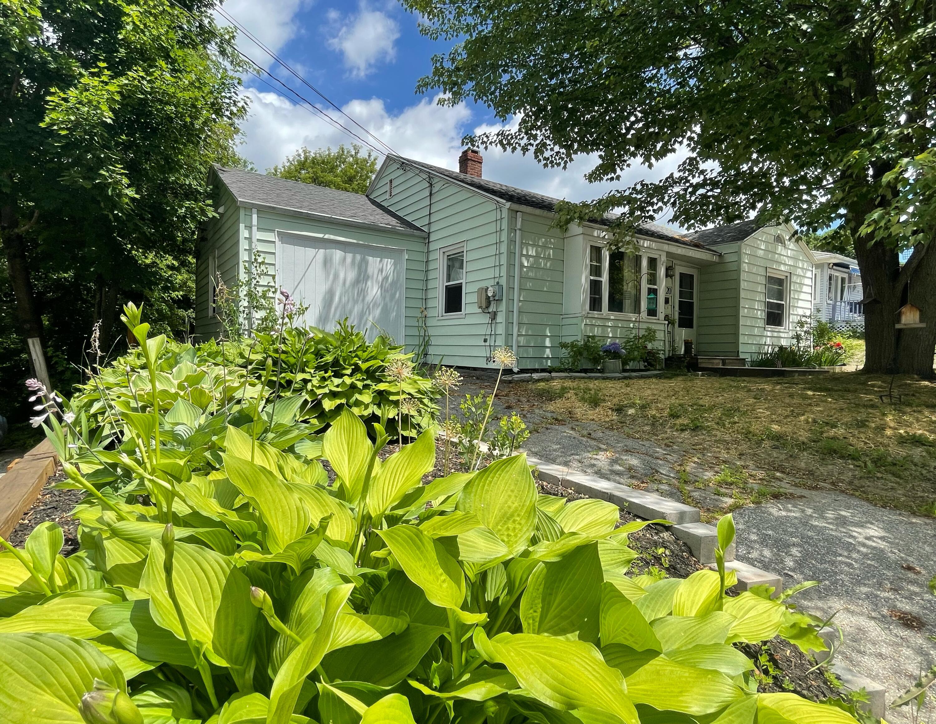 20 Highland Avenue Lewiston ME 04240