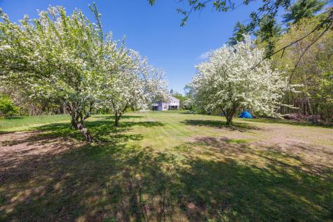 25 Fairview Drive Sanford ME 04073