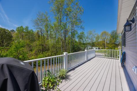 25 Fairview Drive Sanford ME 04073