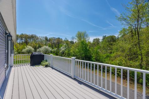 25 Fairview Drive Sanford ME 04073