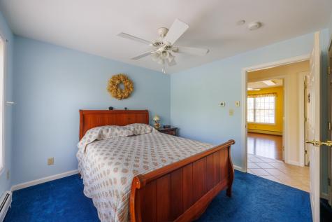 25 Fairview Drive Sanford ME 04073