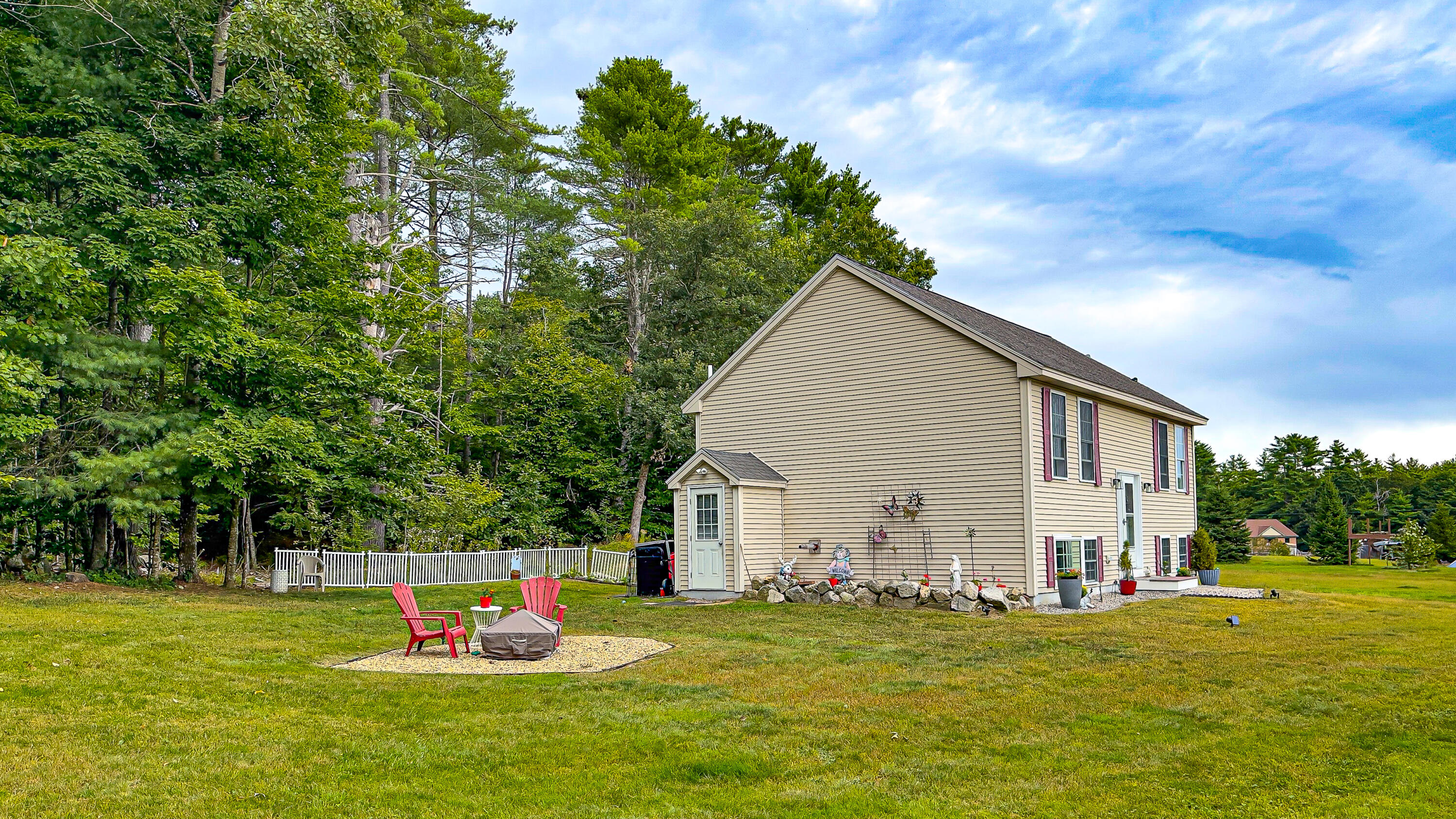 391 Lambs Mill Road Naples ME 04055