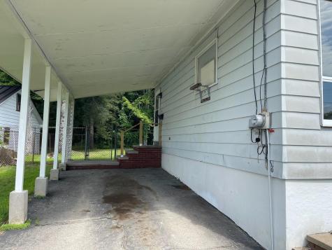 35 Winter Street Millinocket ME 04462