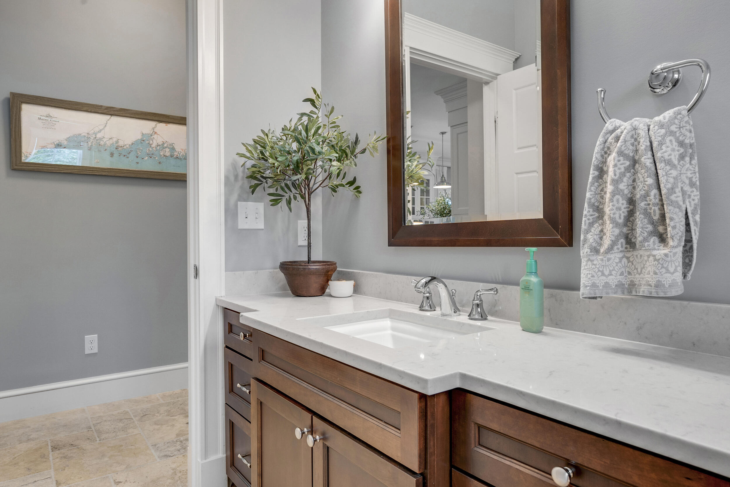 10 Paddock Way Falmouth ME 04105