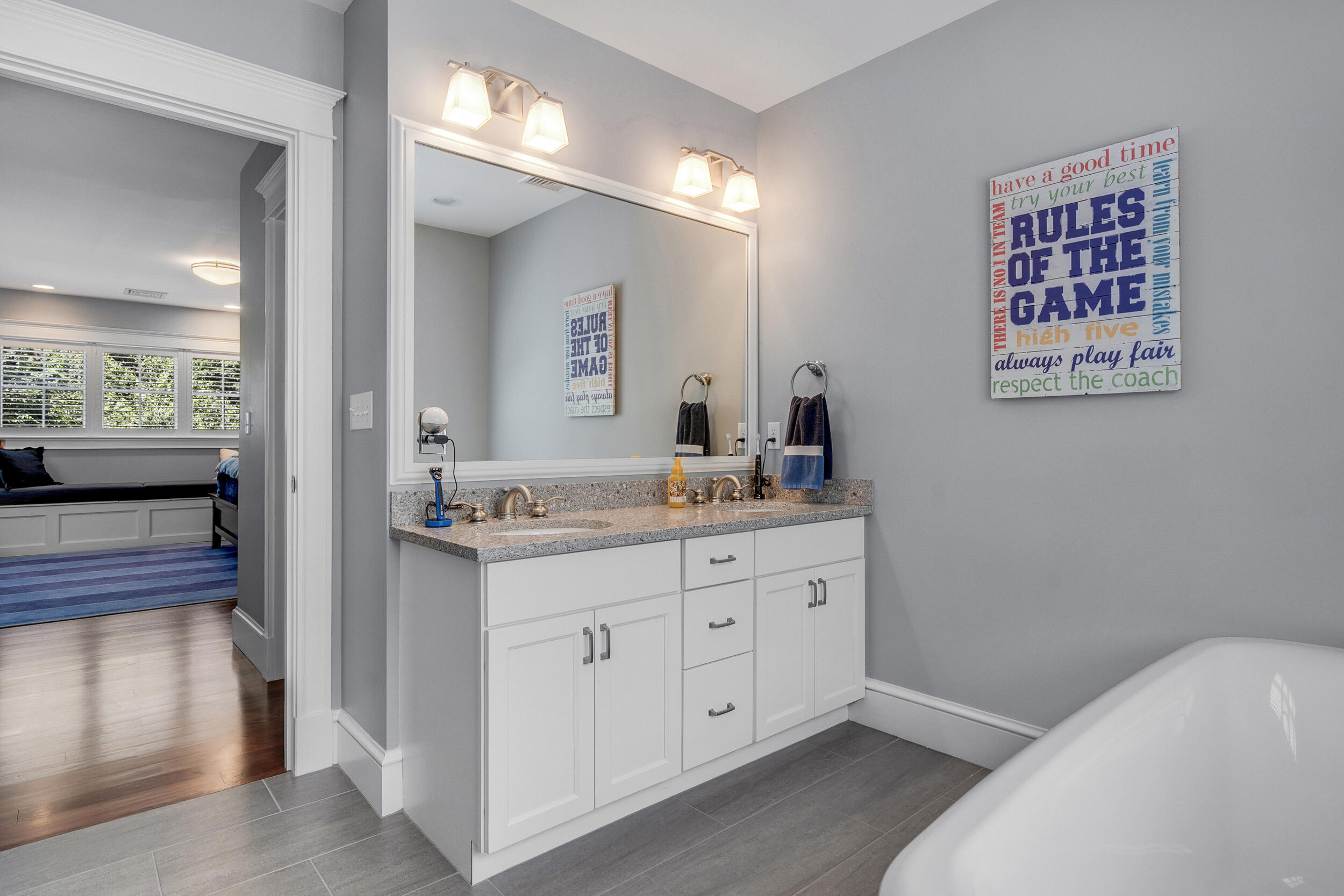 10 Paddock Way Falmouth ME 04105