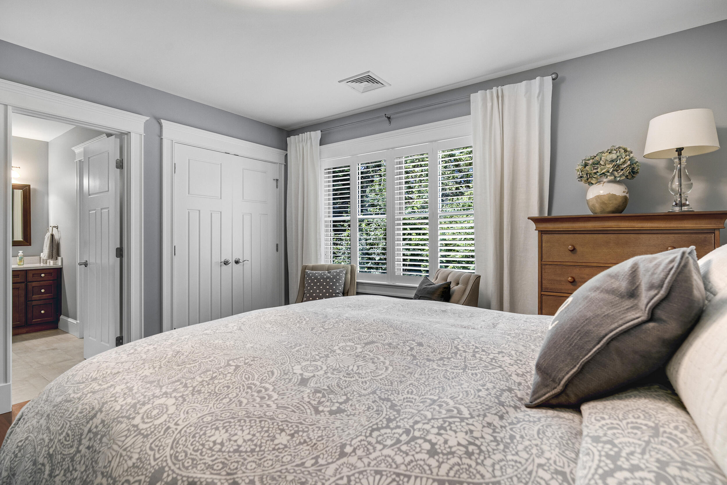 10 Paddock Way Falmouth ME 04105