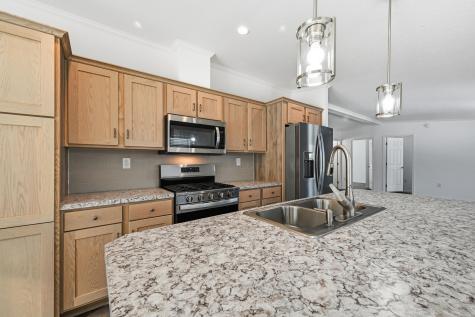 25 Lily's Way Fairfield ME 04937