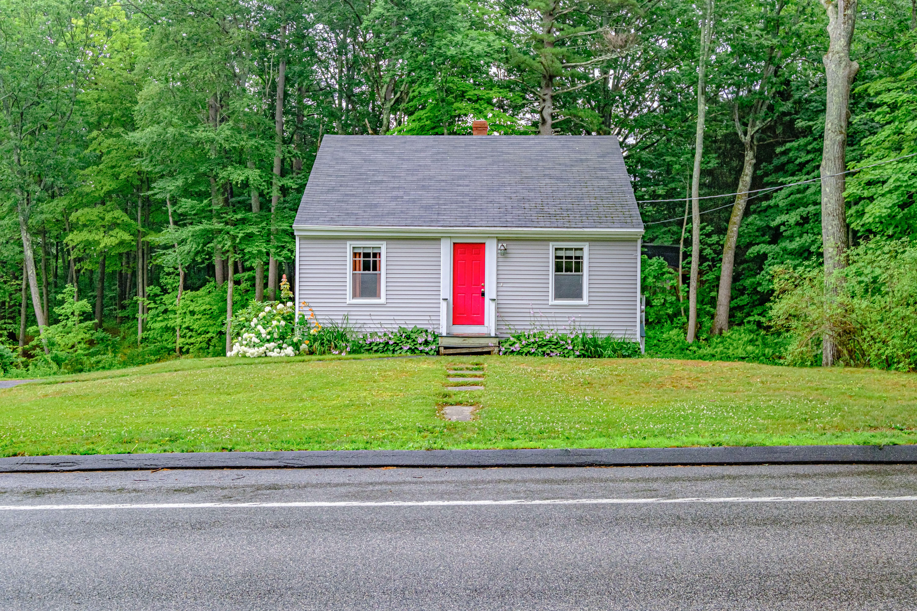 73 Middle Road Falmouth ME 04105