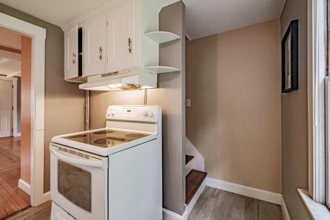 73 Middle Road Falmouth ME 04105