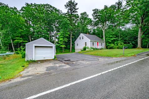 73 Middle Road Falmouth ME 04105