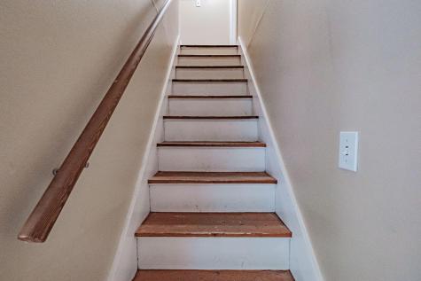 73 Middle Road Falmouth ME 04105