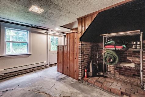 73 Middle Road Falmouth ME 04105