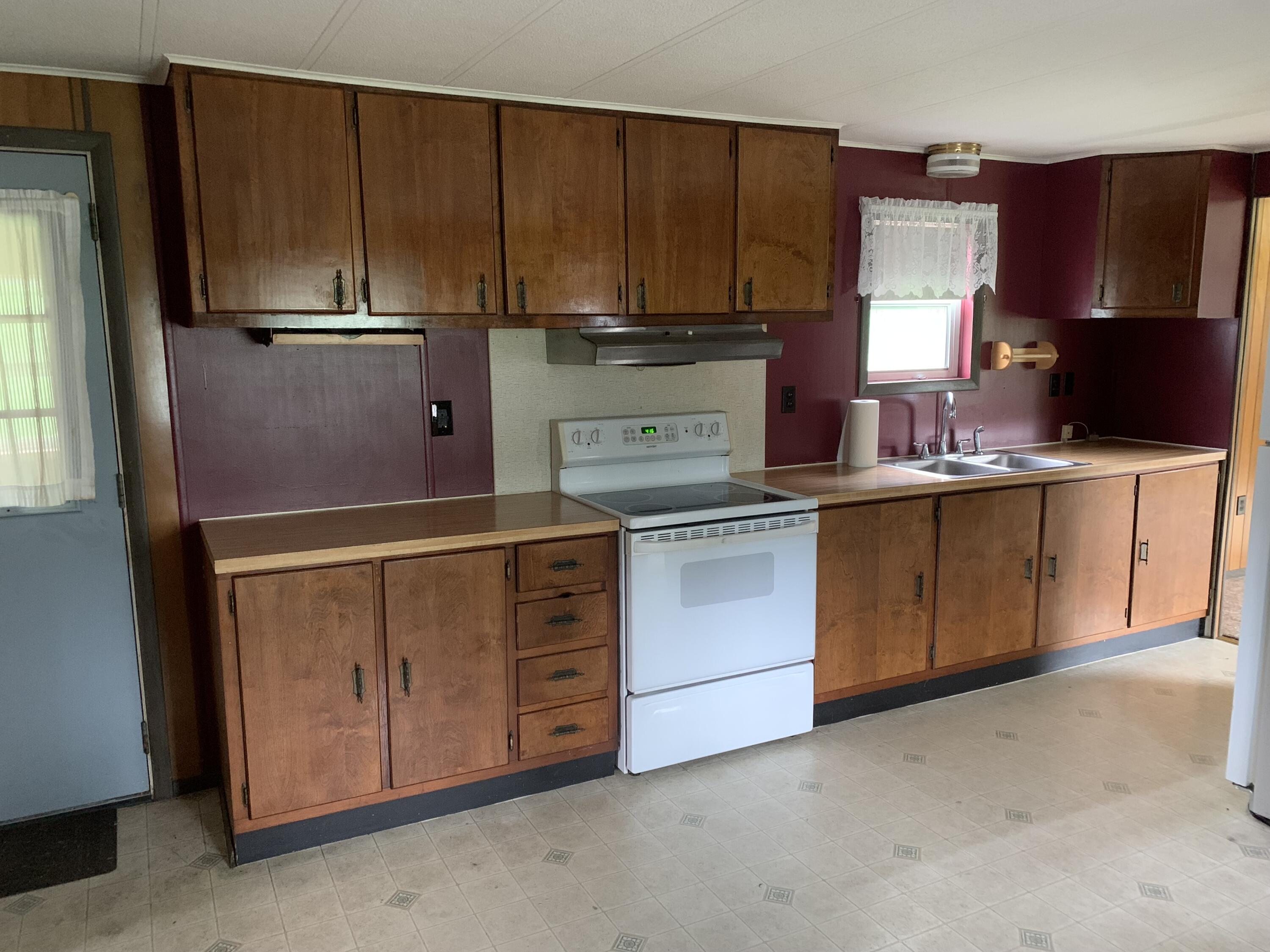 833 E Benton Road Benton ME 04901