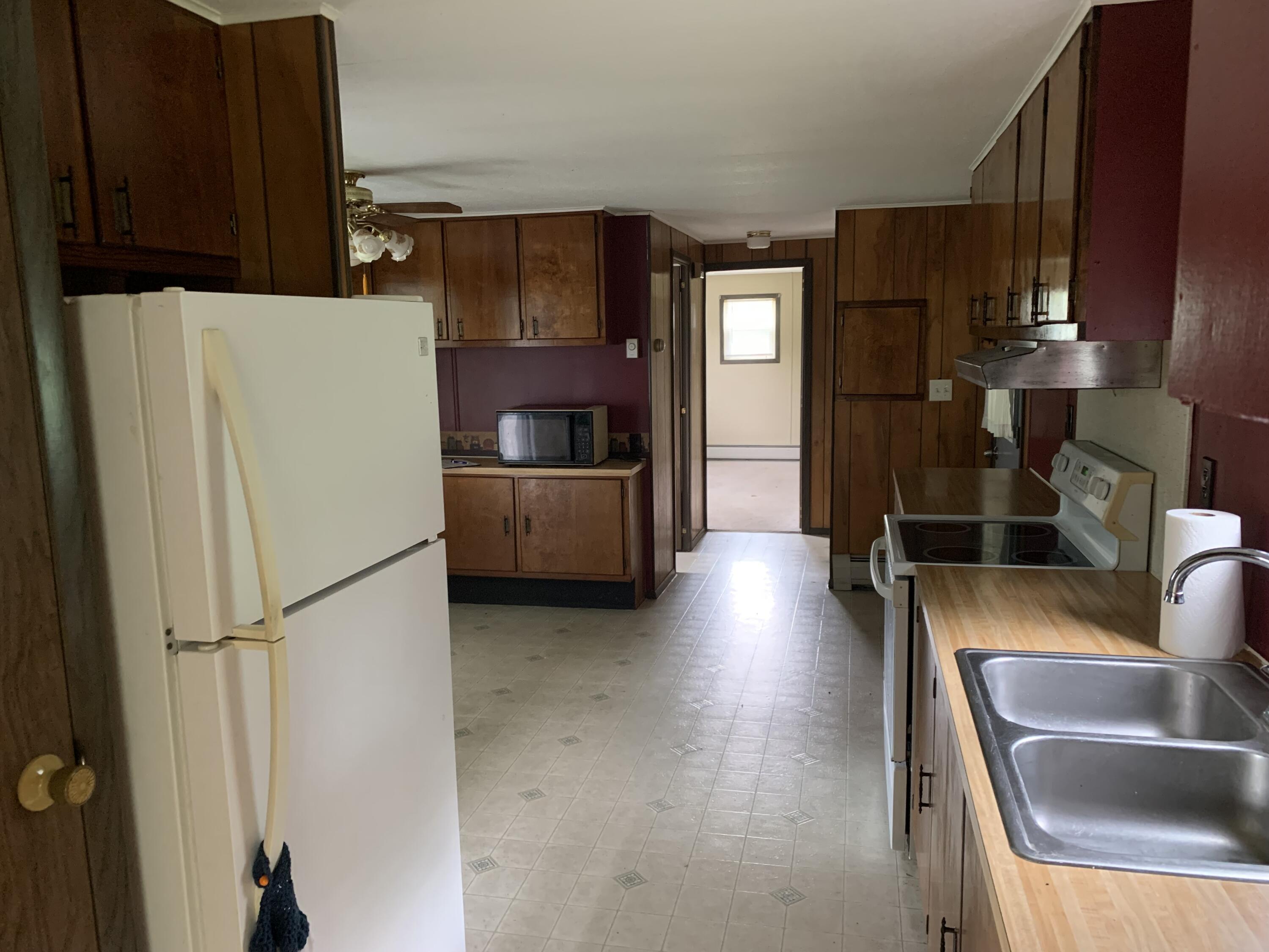 833 E Benton Road Benton ME 04901