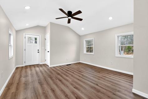 548 North Road Mount Vernon ME 04352