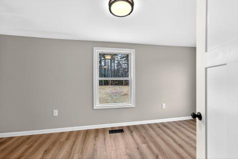 548 North Road Mount Vernon ME 04352