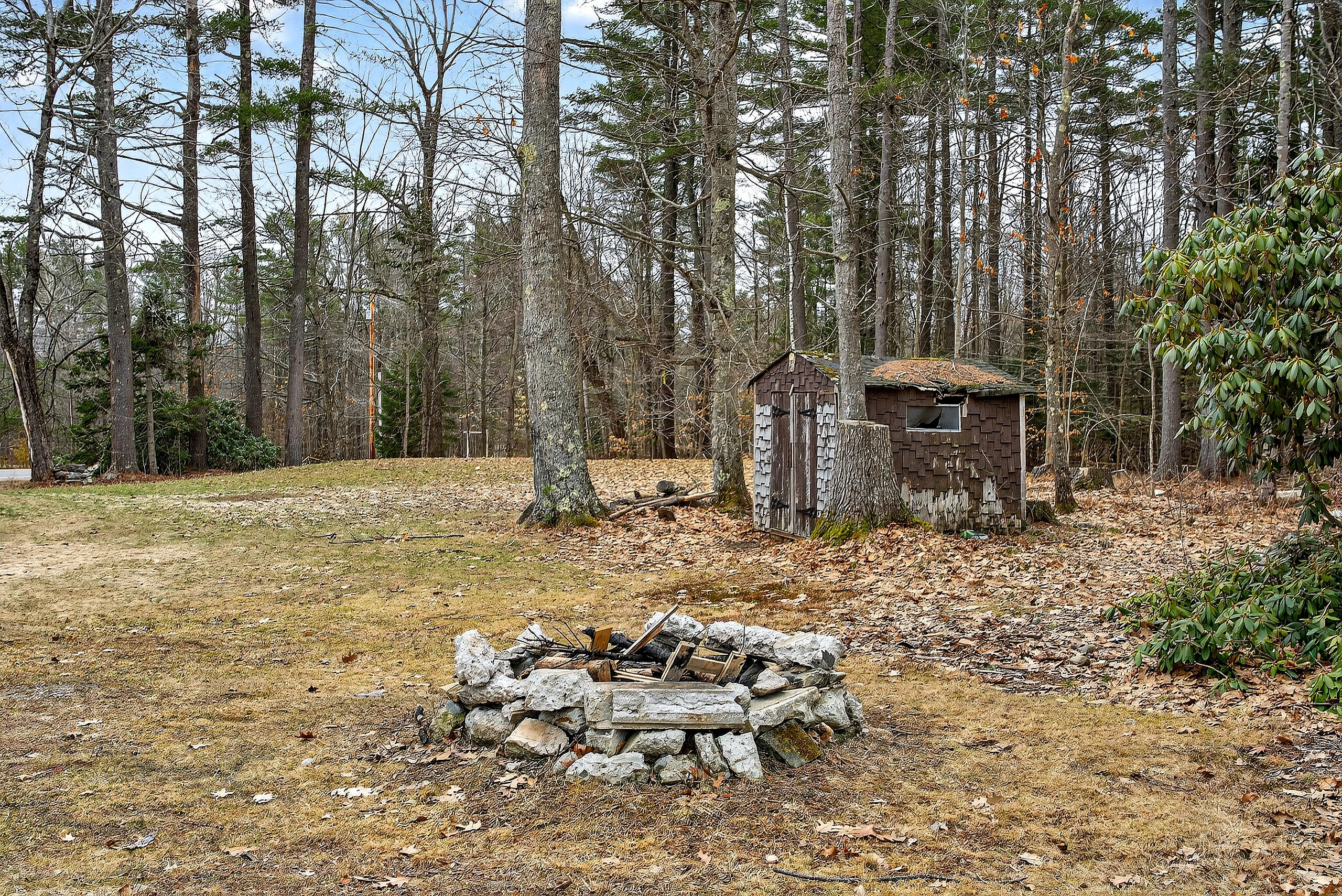 548 North Road Mount Vernon ME 04352