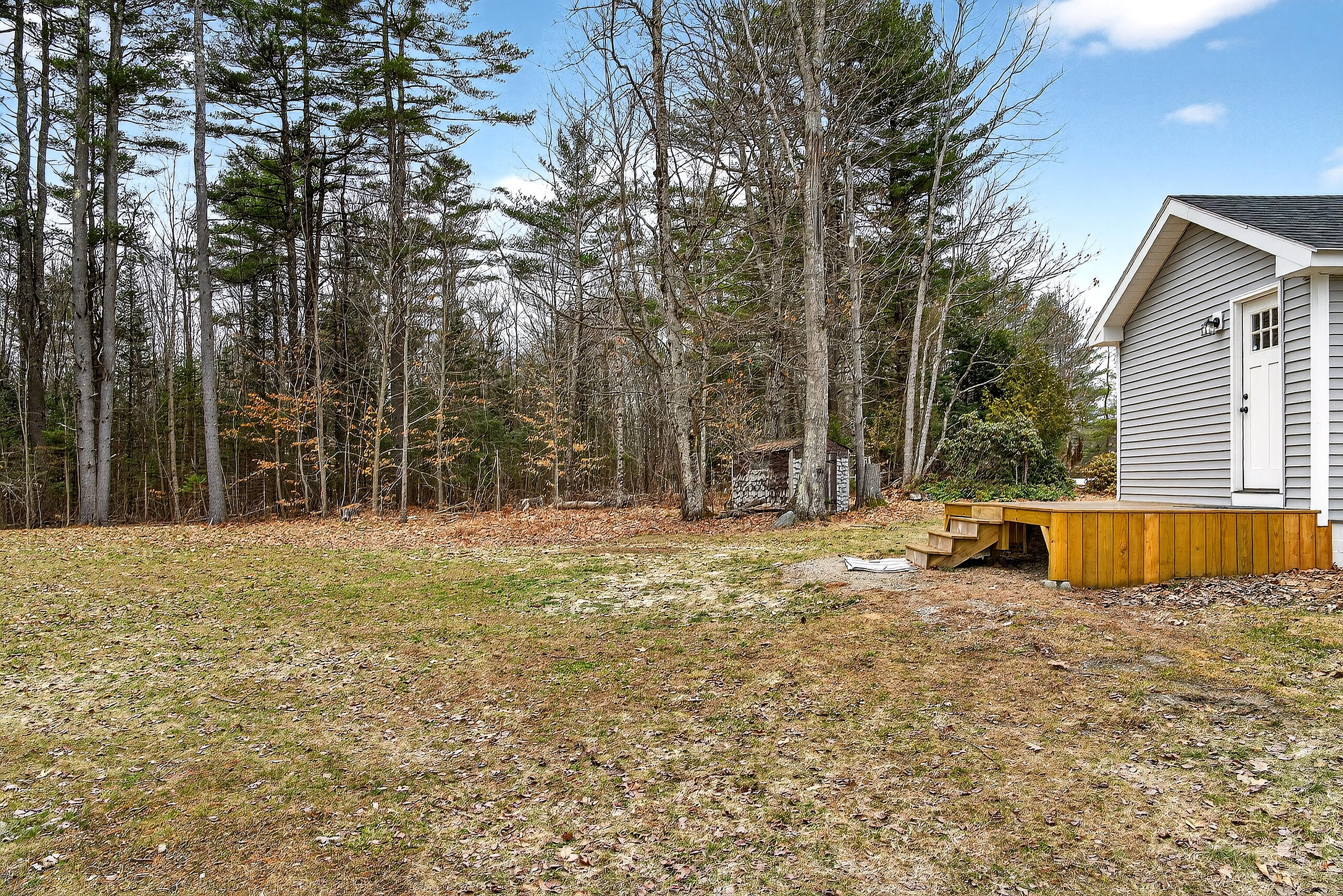 548 North Road Mount Vernon ME 04352