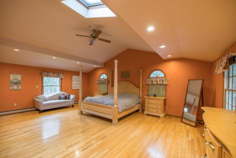 10 Brighton Hill Road Minot ME 04258